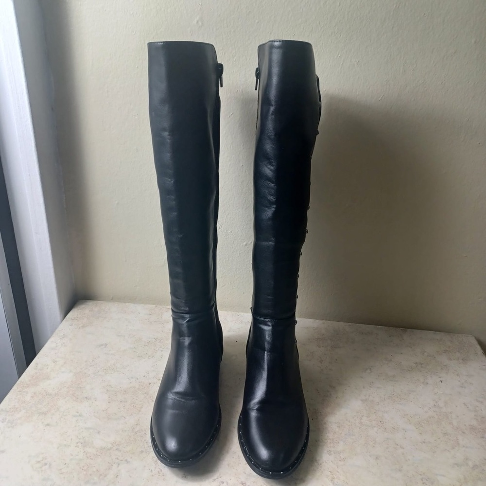 Rouge! Sleek Black Over the Knee Boots